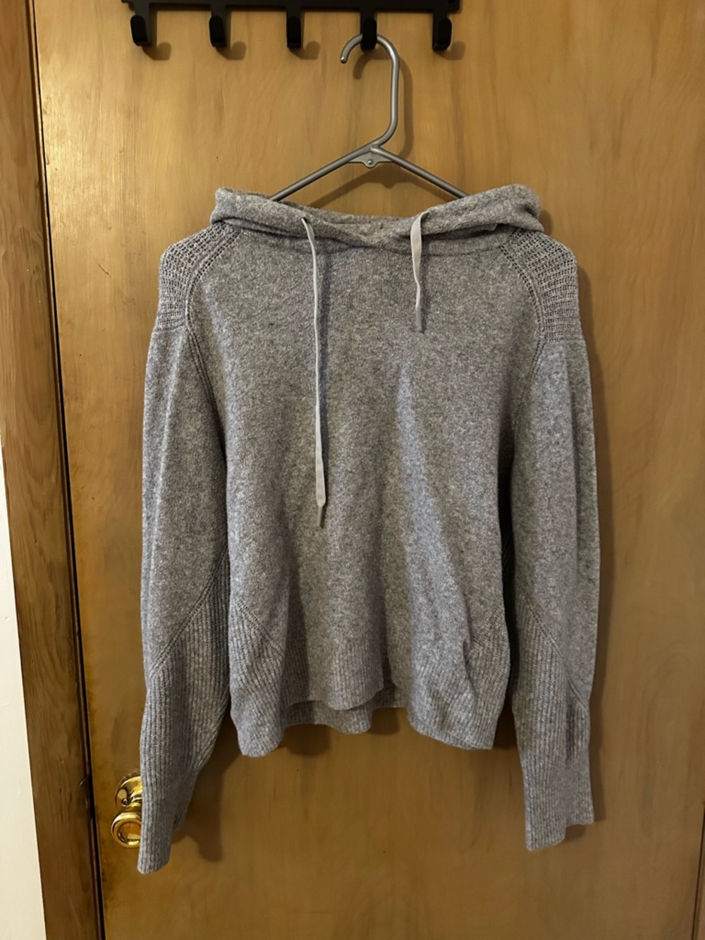 Time and Tru Light Heather Gray Knit Pullover Hoodie